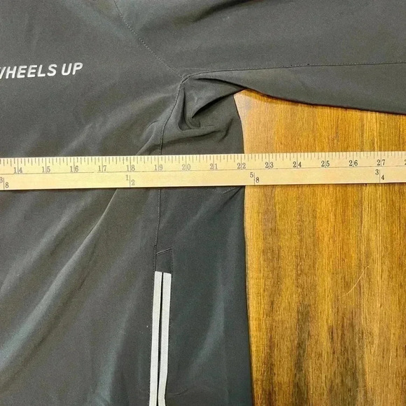 Zero Restriction Performance Golf Windbreaker Medium - Picture 5 of 6